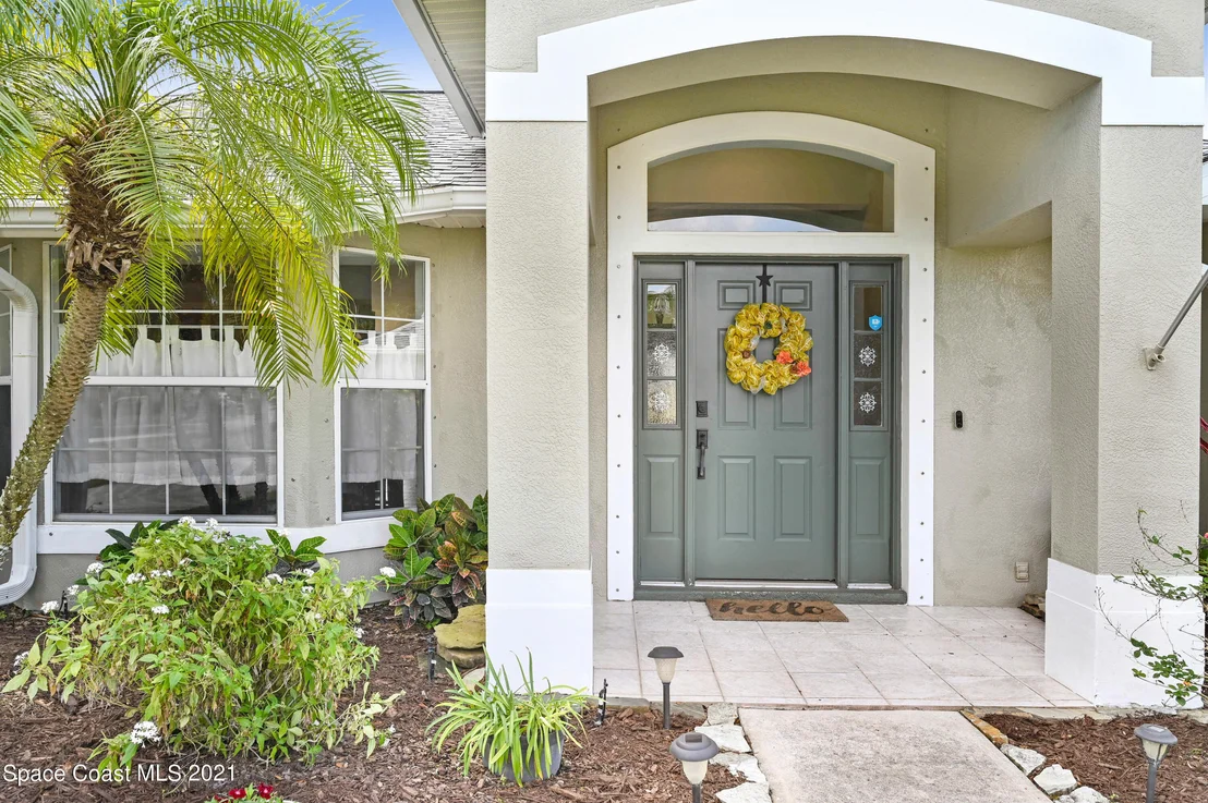 Photo of 4925 Buttonwood Drive