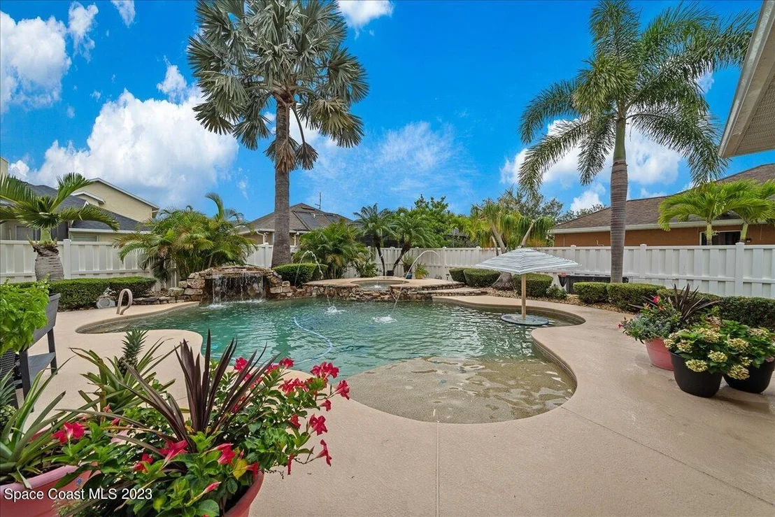 Photo of 3841 Chardonnay Drive