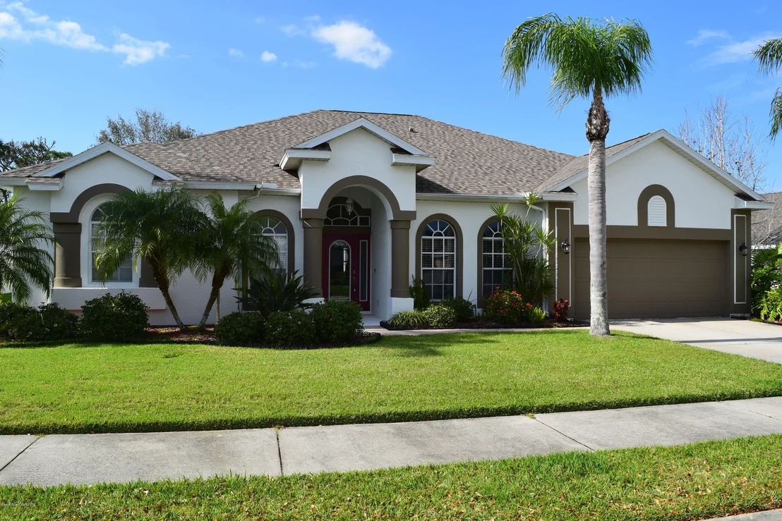 Photo of 975 Carriage Hill Road