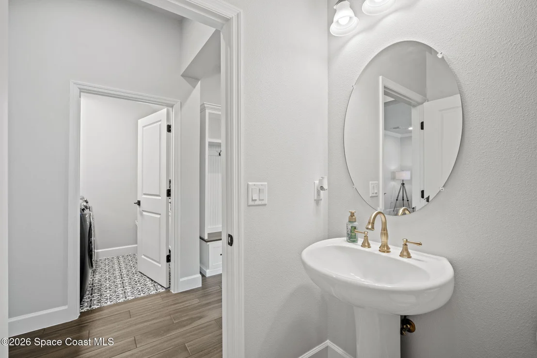 Photo of 8437 Gullen Drive