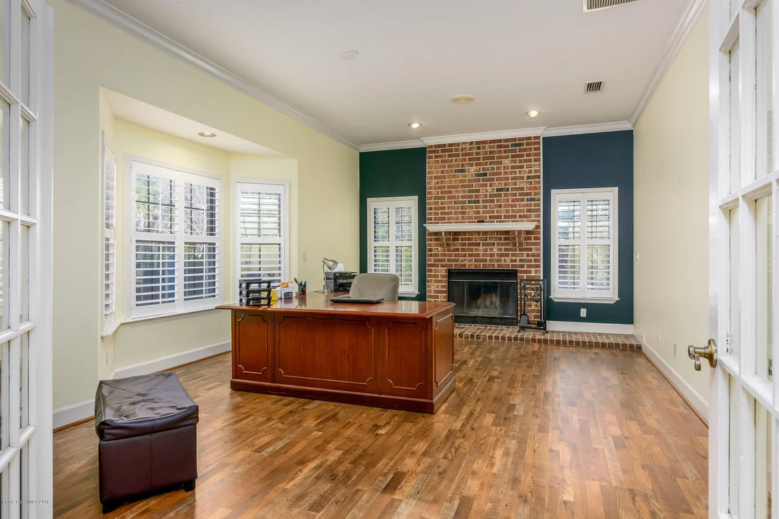 Photo of 3905 Hidden Oaks Lane
