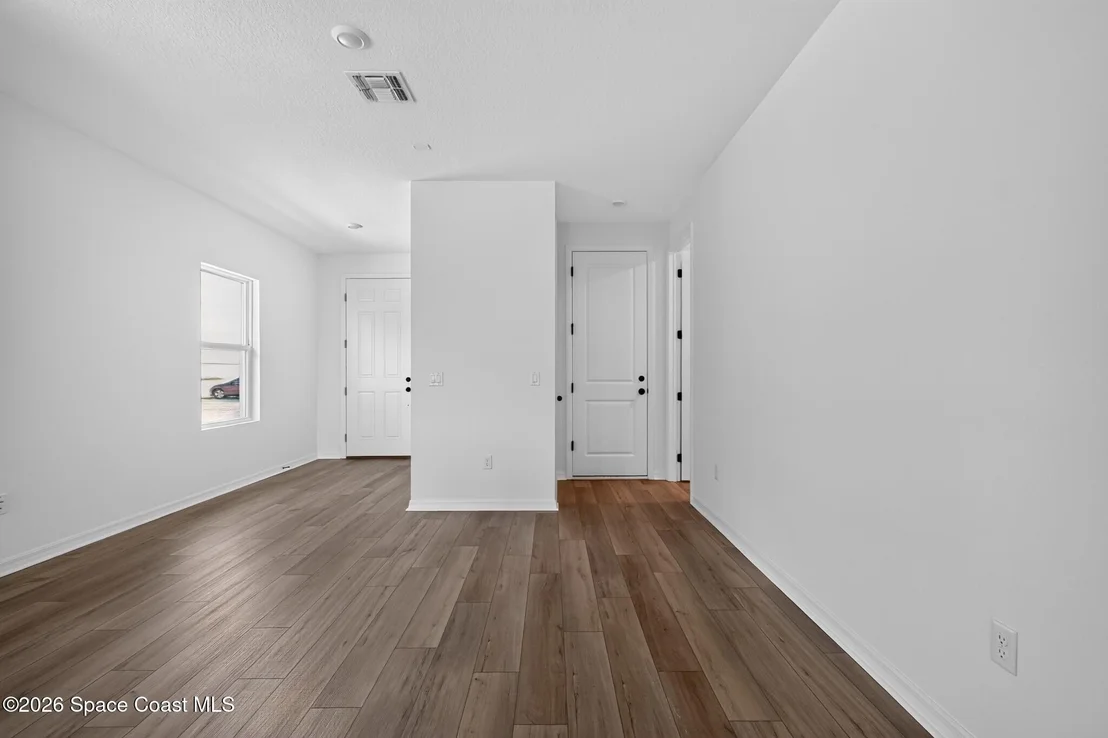 Photo of 4304 Masthead Avenue