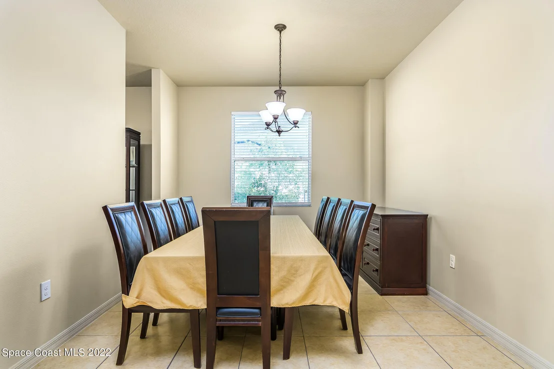 Photo of 1820 Bridgeport Circle