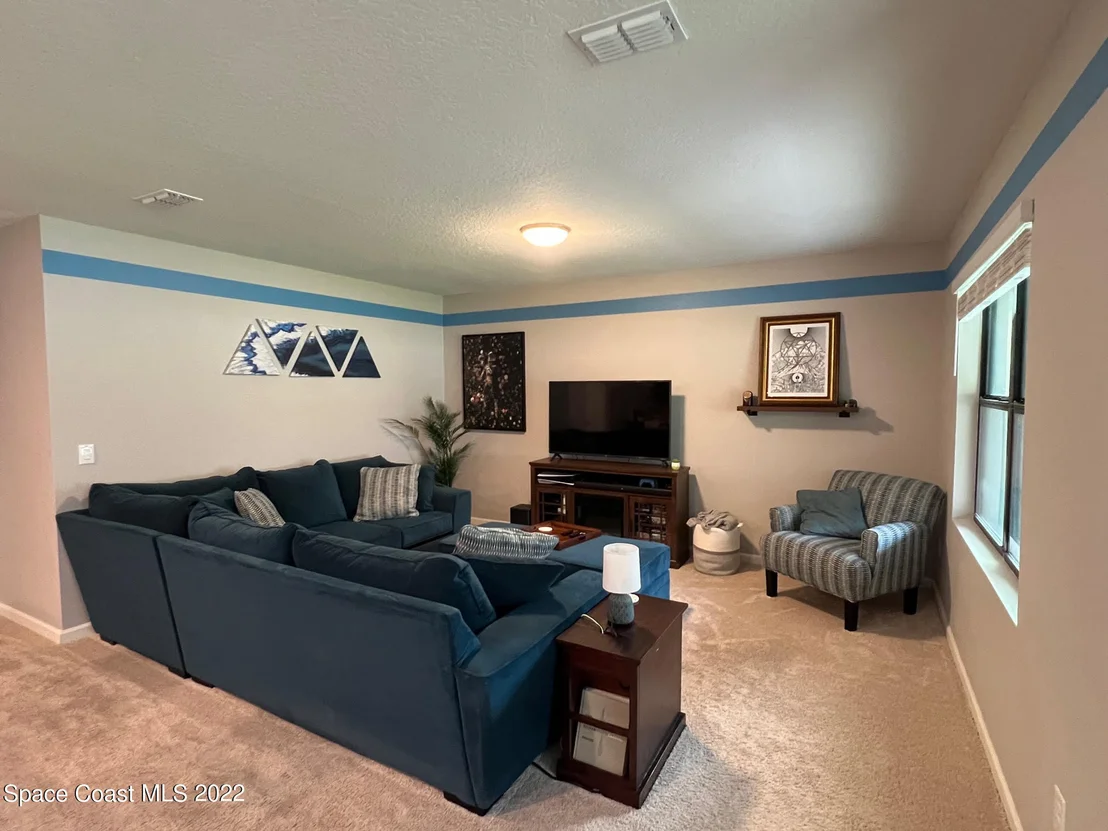 Photo of 588 Coyote Drive