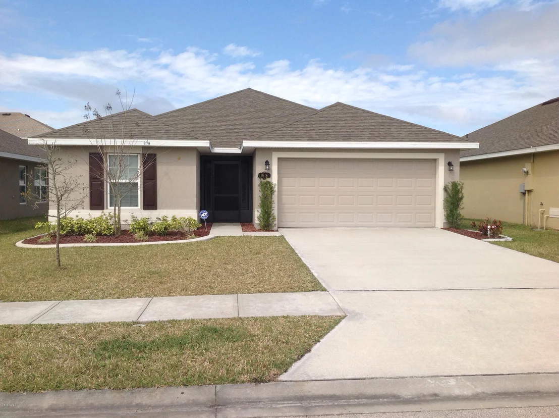 Photo of 1616 Alaqua Way