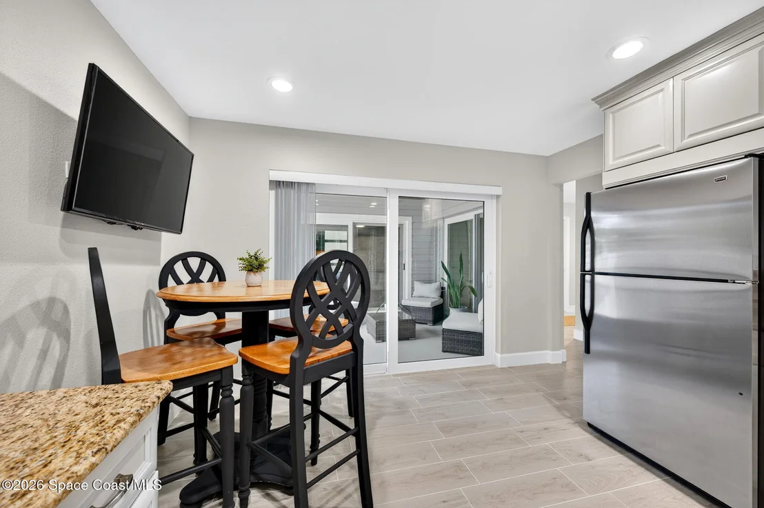 Photo of 414 Myrtlewood Road