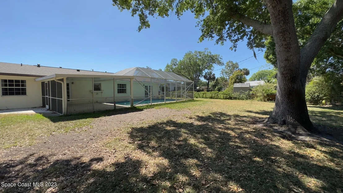 Photo of 1036 Fairway Lane