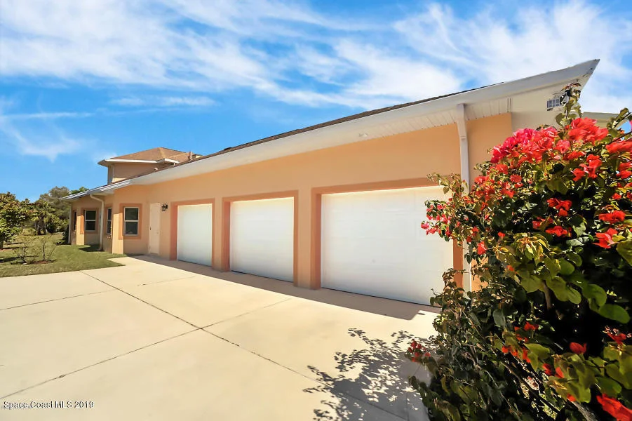 Photo of 4010 Turkey Point Drive