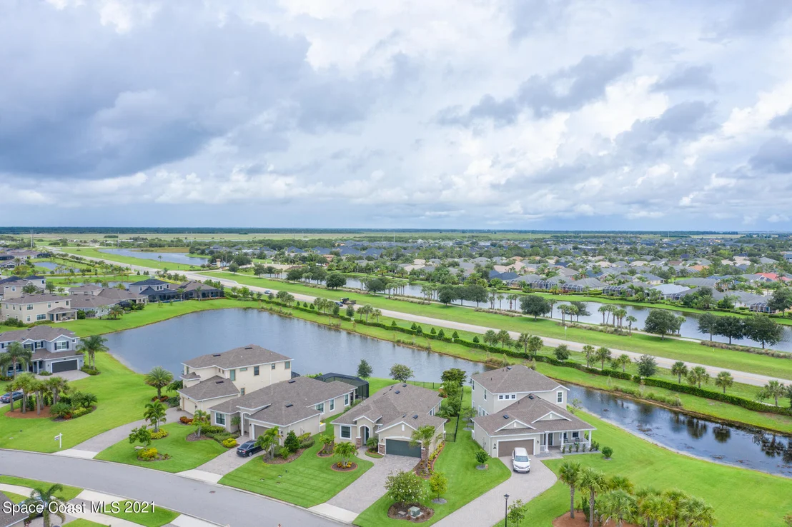 Photo of 3072 Casterton Drive