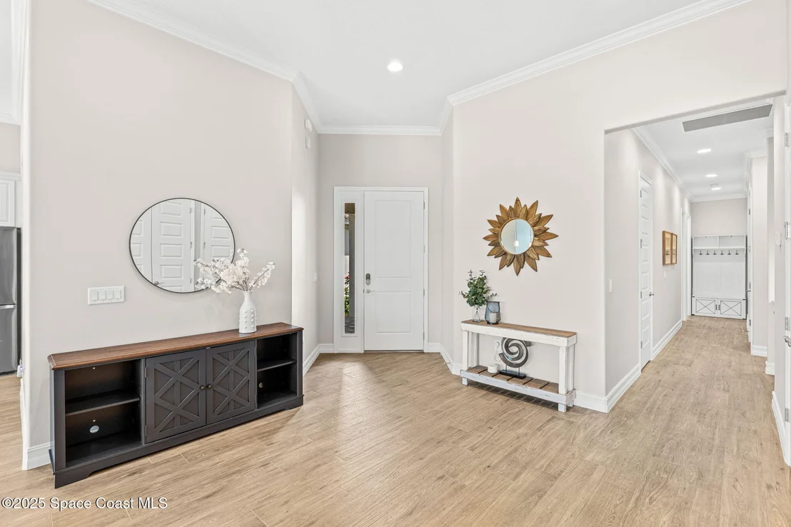 Photo of 2453 Donavan Court