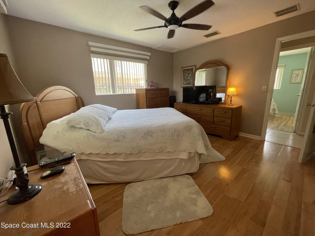 Photo of 900 Beaverdale Lane