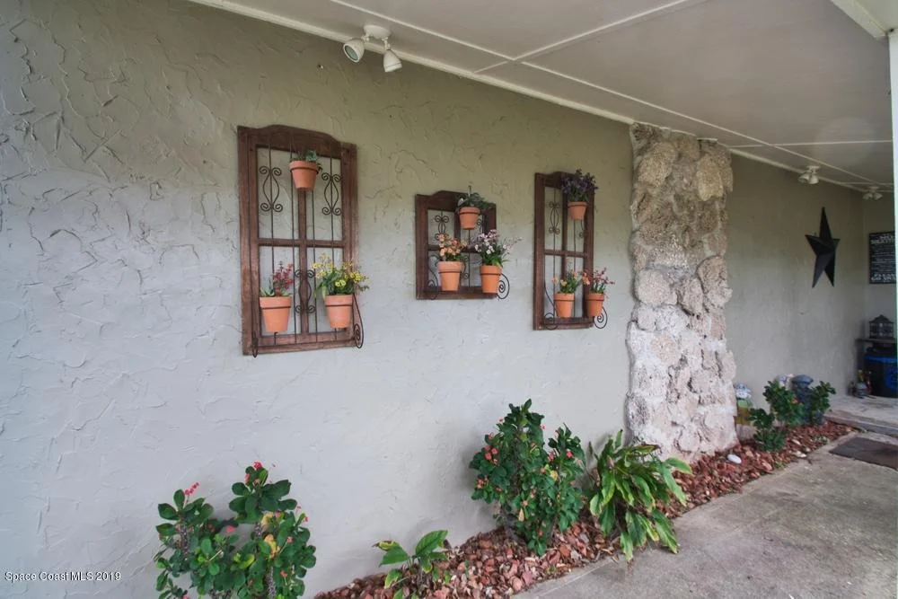 Photo of 2439 King Richard Road