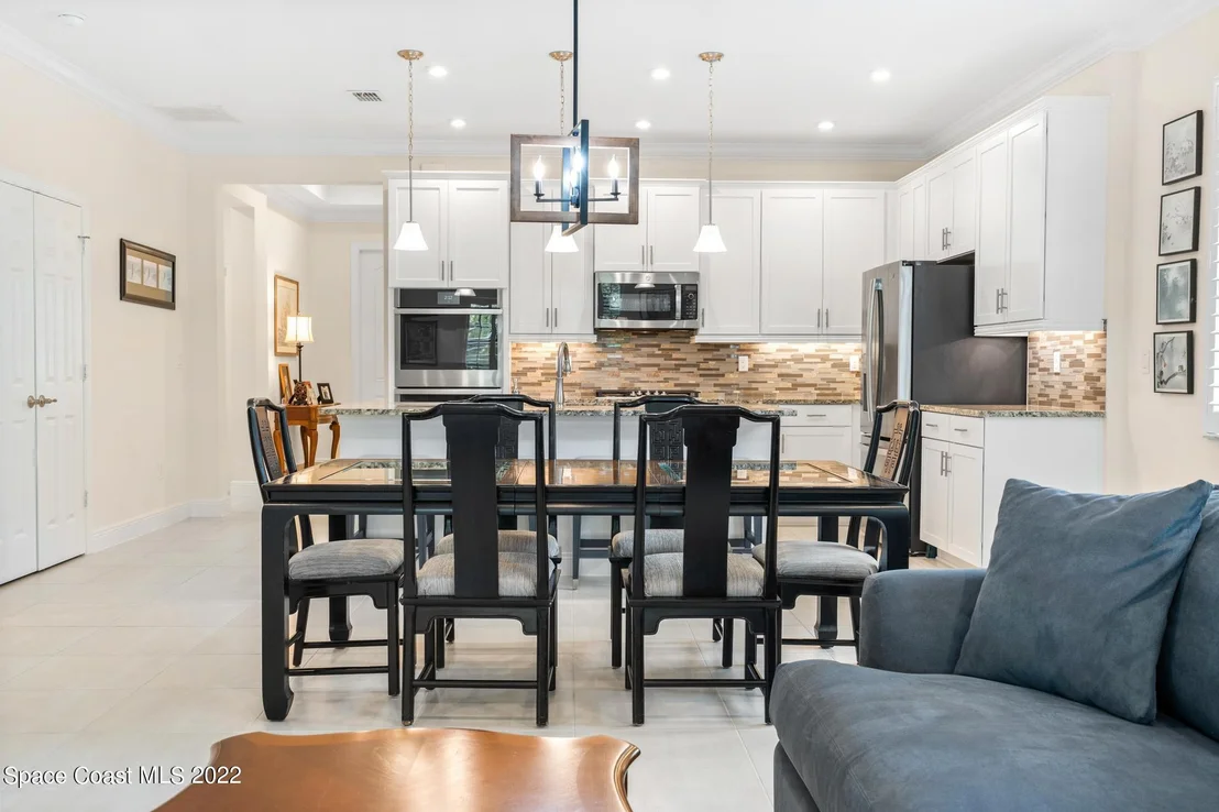 Photo of 1645 Willows Square