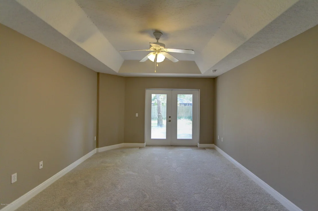 Photo of 326 Park Hill Boulevard