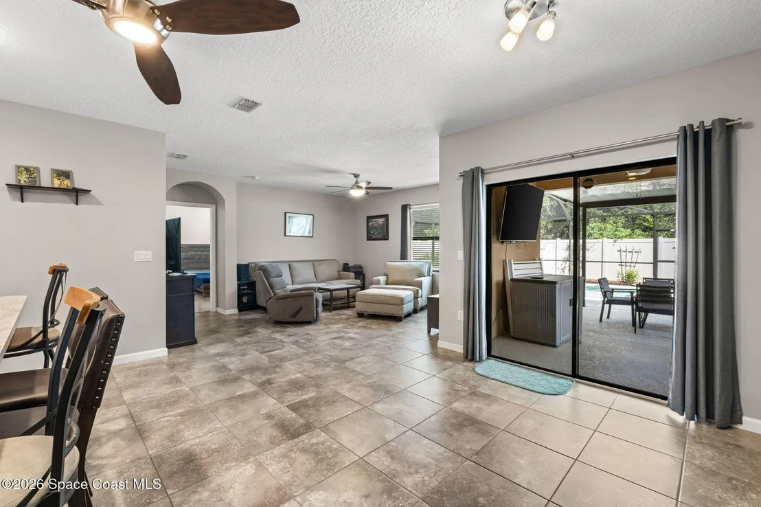 Photo of 648 Coyote Drive