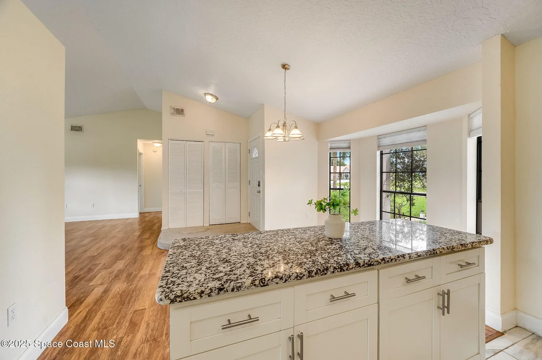 Photo of 6375 Cable Avenue