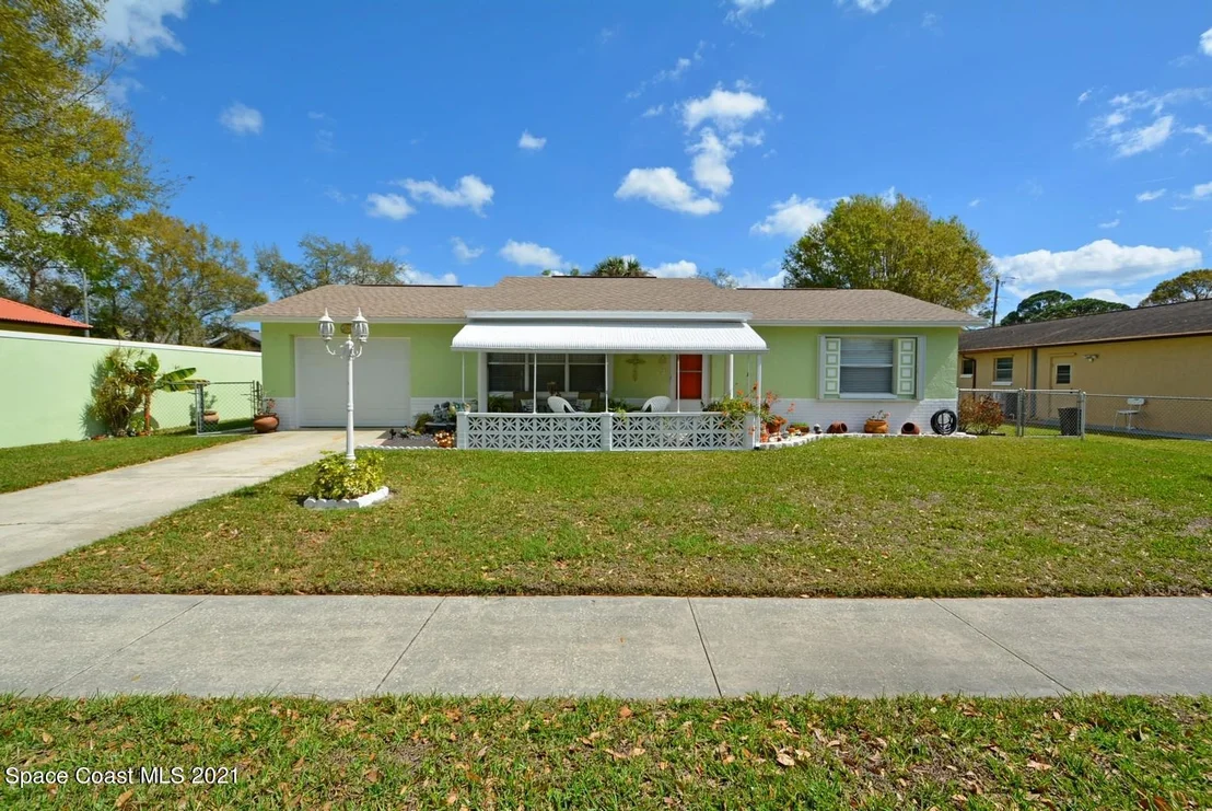 Photo of 52 Haven Drive