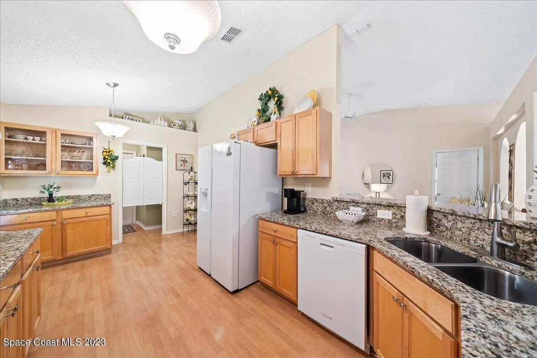 Photo of 2190 Spring Creek Circle NE