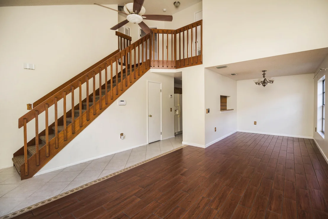 Photo of 1568 Clover Circle