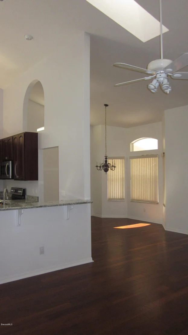 Photo of 474 Prestwick Court