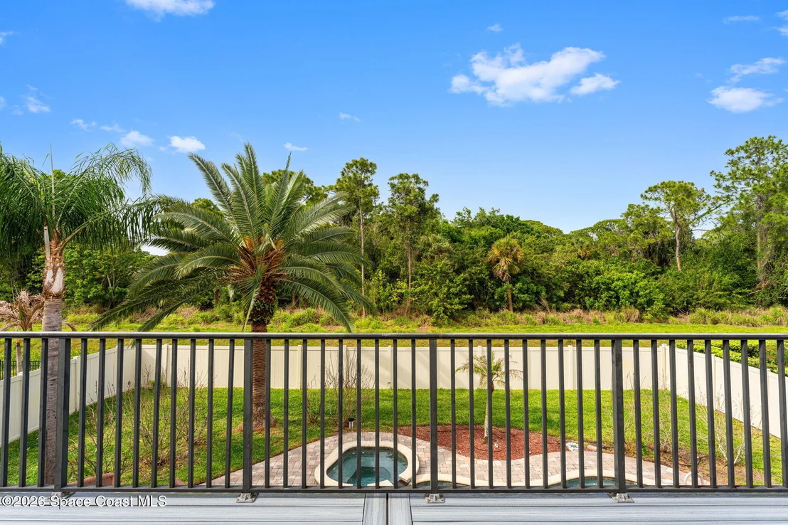 Photo of 1390 Talon Way