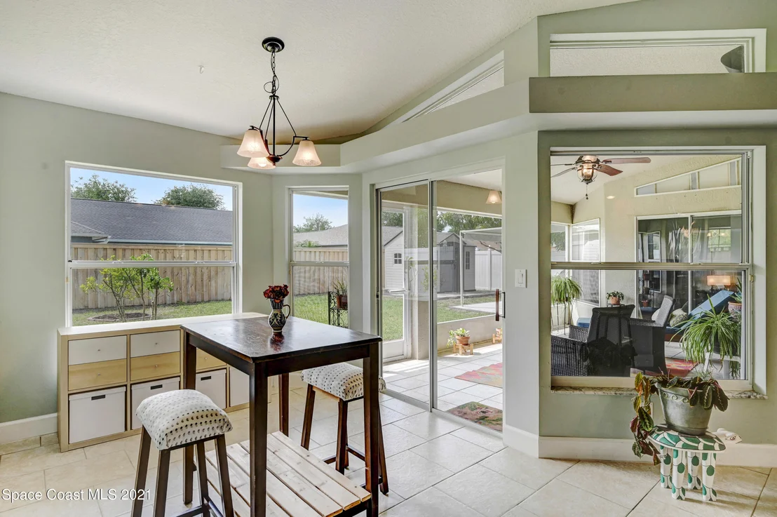 Photo of 4925 Buttonwood Drive
