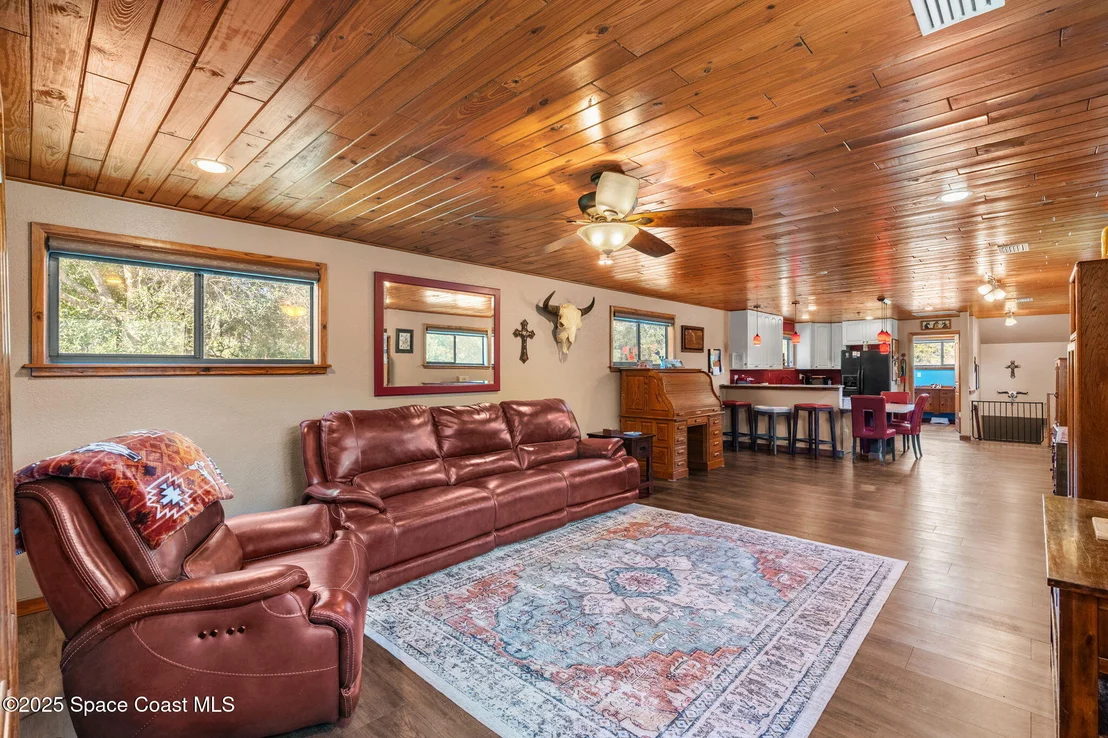 Photo of 4630 James Road S