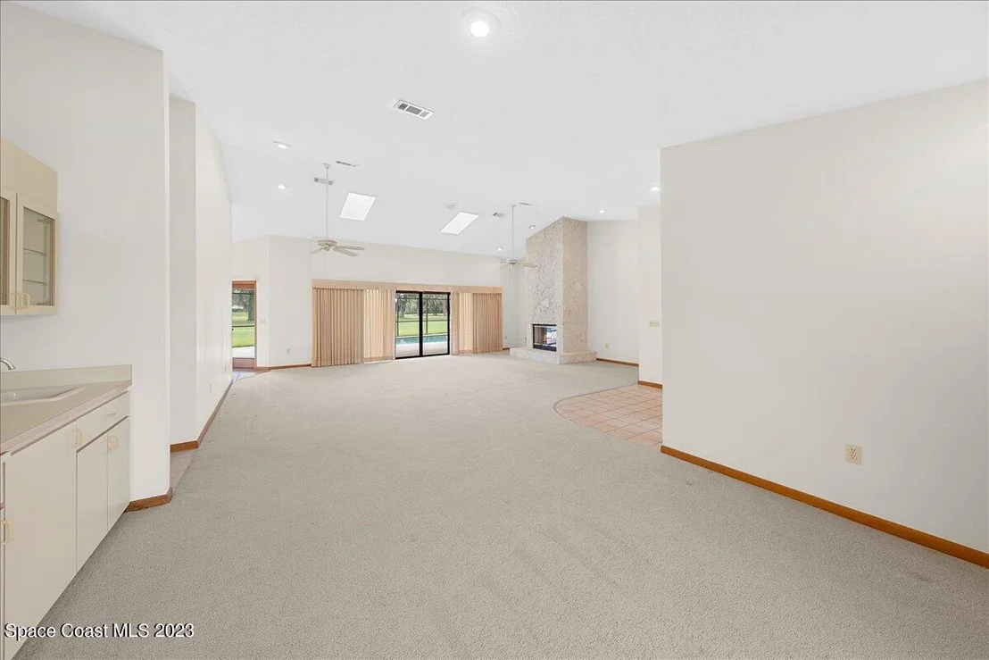 Photo of 1406 Gleneagles Way