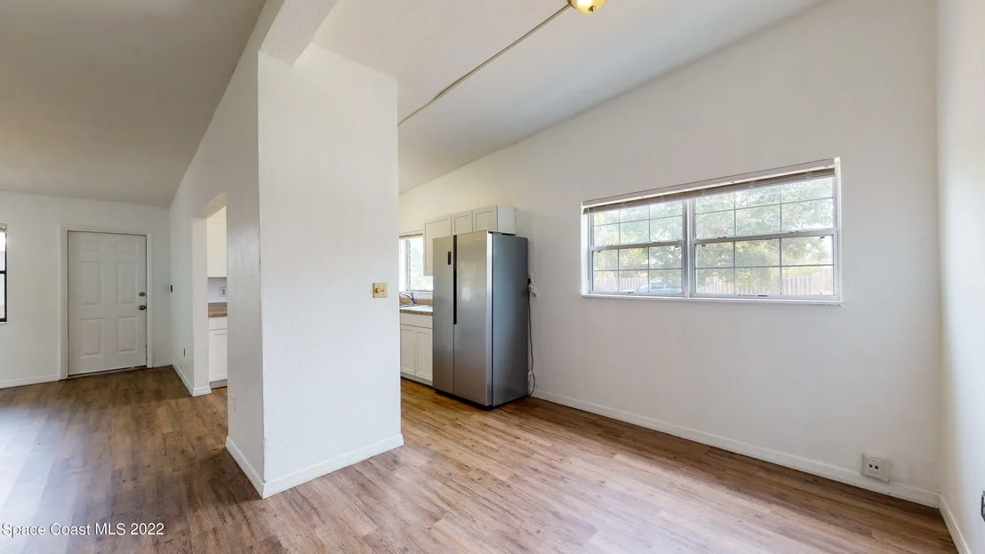 Photo of 1066 Indrio Lane NE