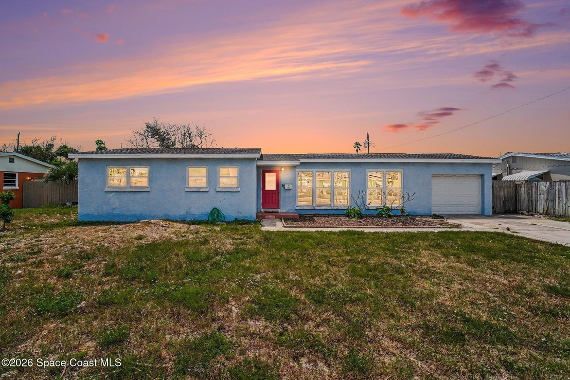 Photo of 112 SE 3rd Street