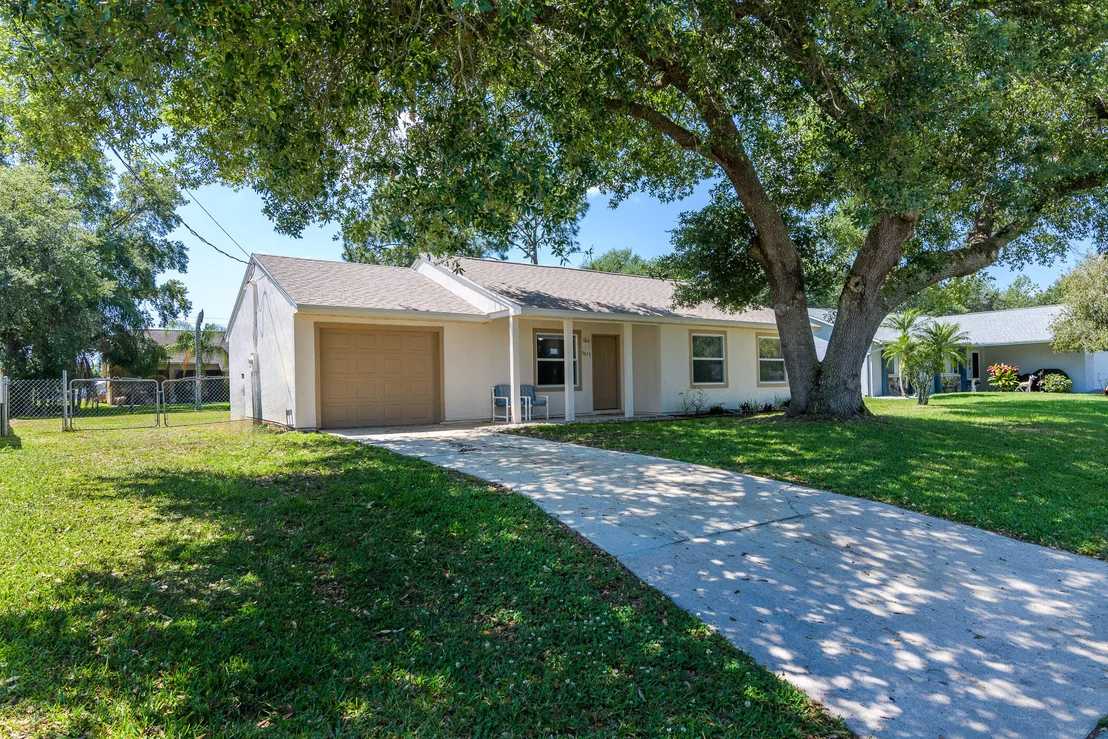 Photo of 5673 Flint Road