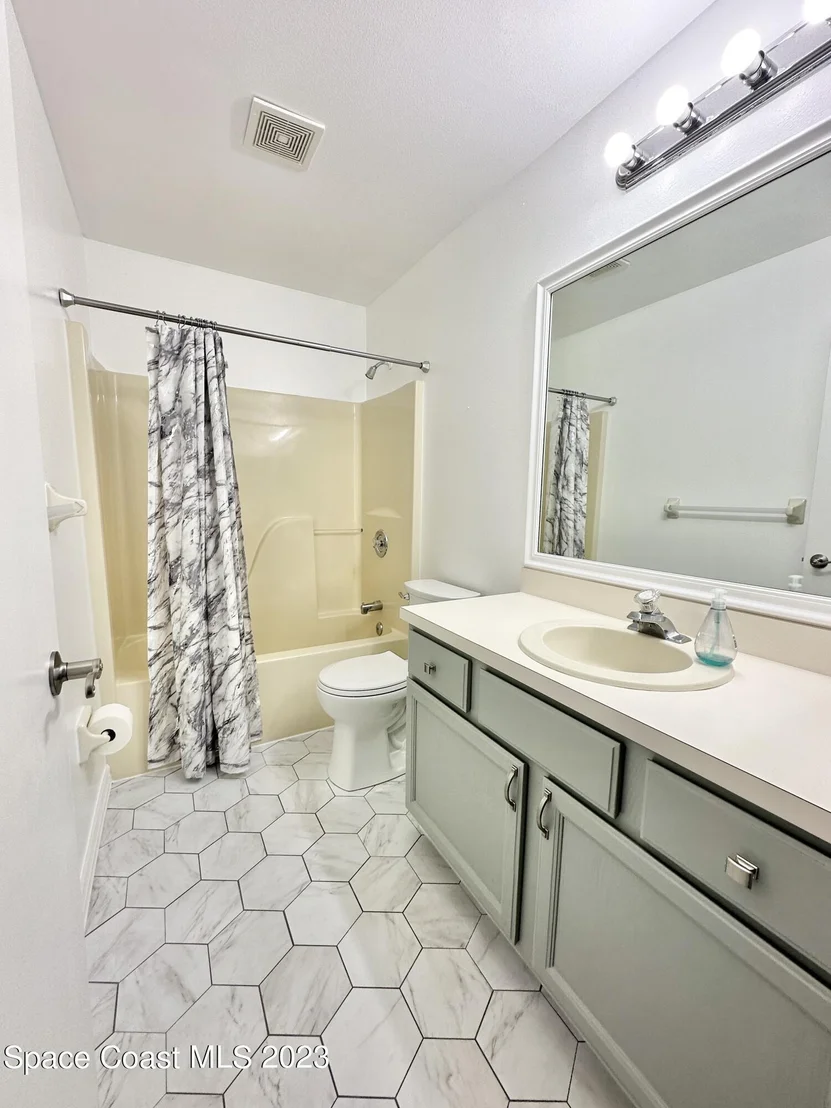 Photo of 5354 Carrick Road