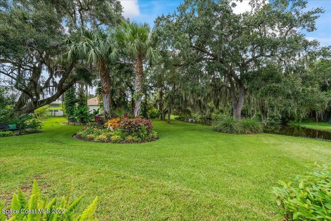 Photo of 2372 Woodfield Circle