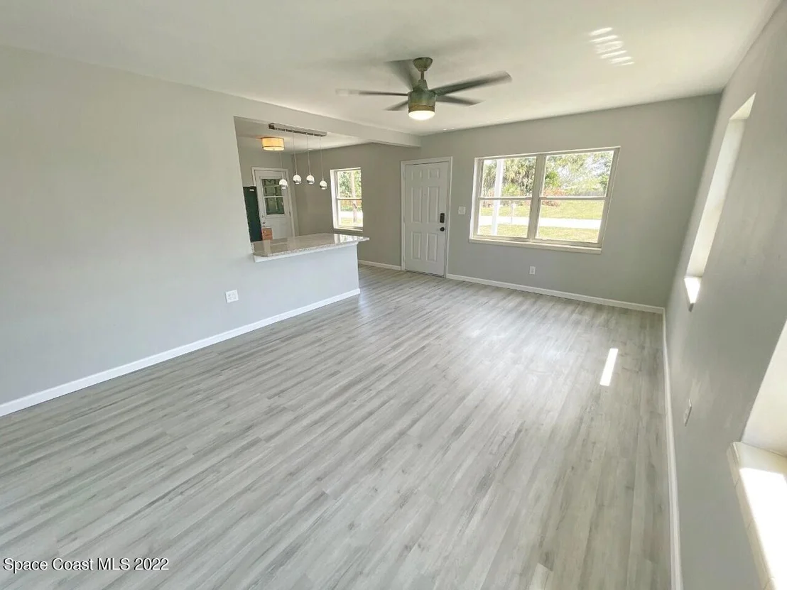 Photo of 518 Wisteria Drive