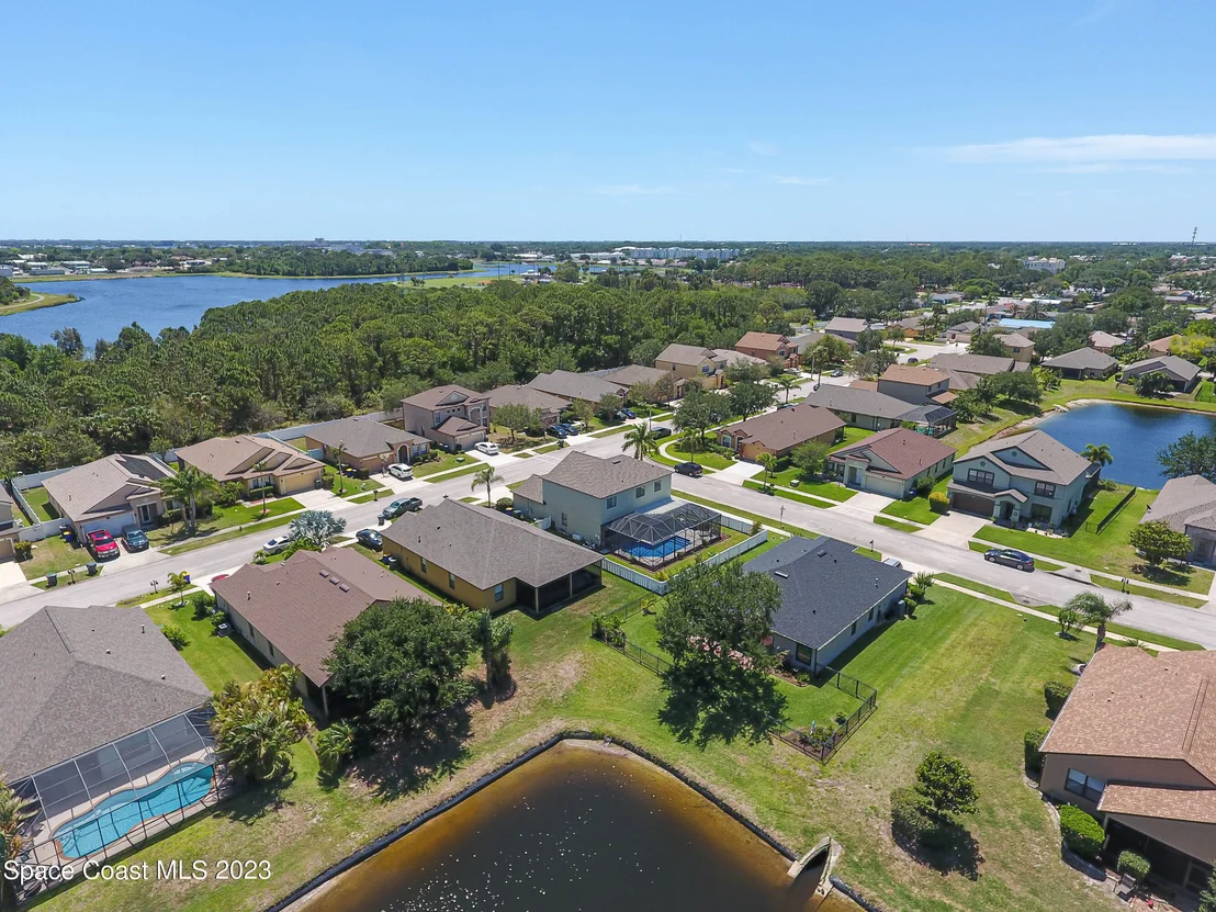 Photo of 1201 Serengeti Way