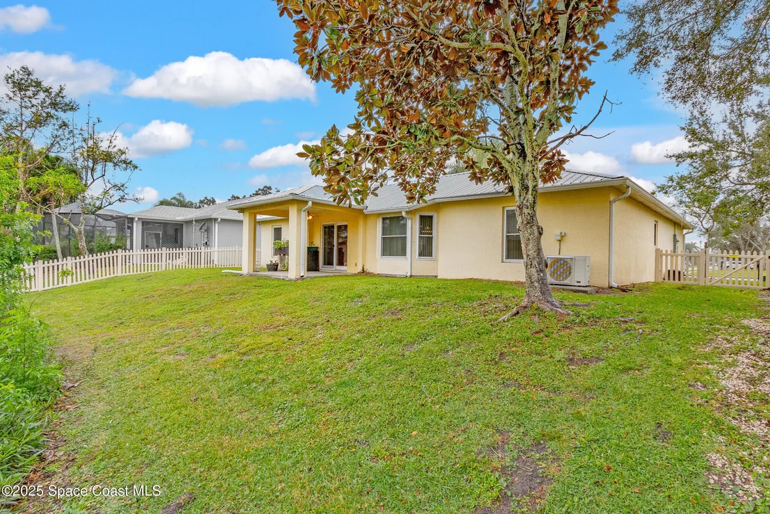 Photo of 973 Del Mar Circle