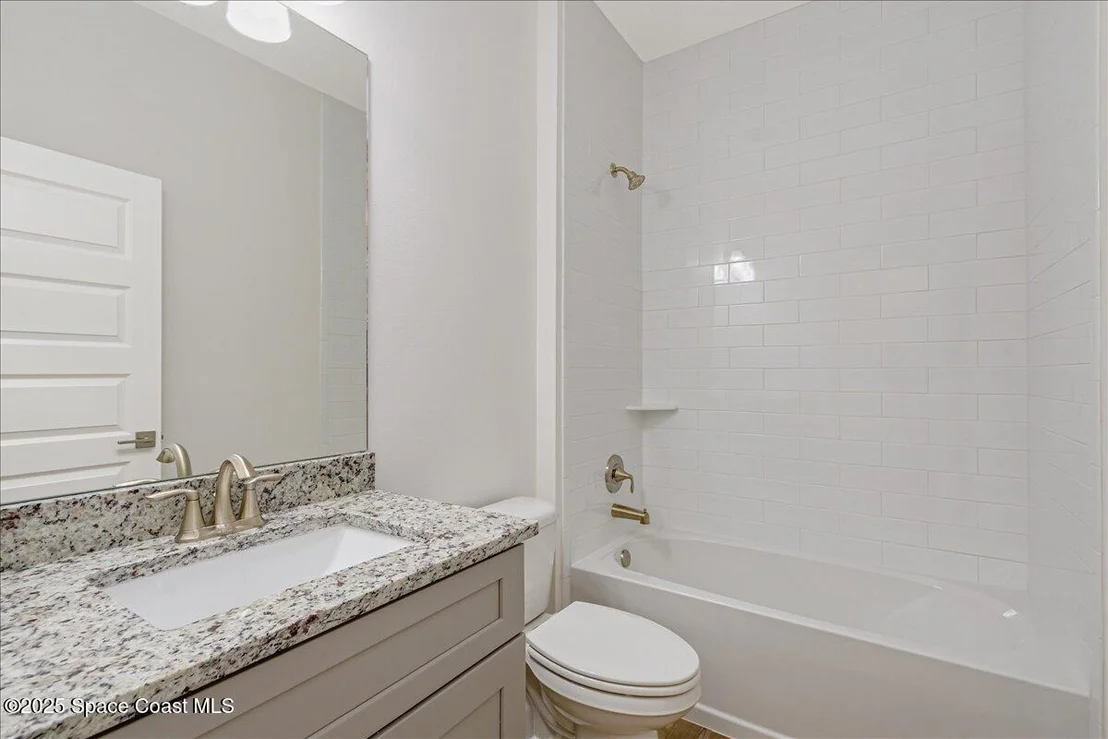 Photo of 958 Chace Lane NE