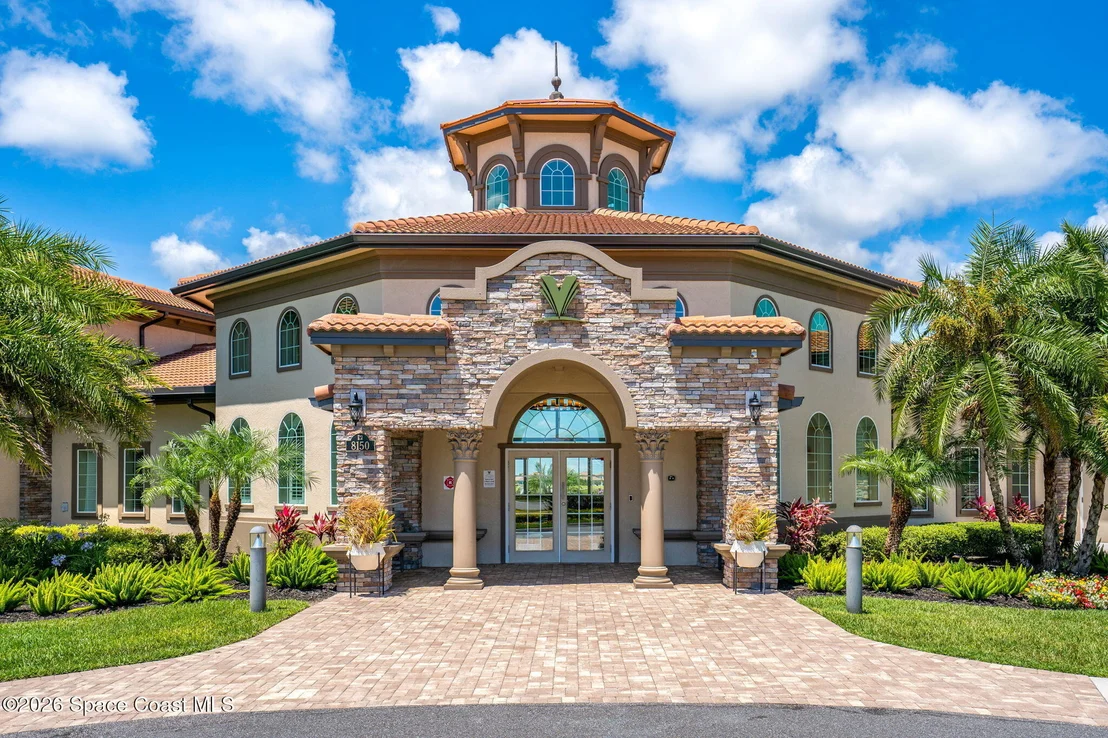 Photo of 8265 Lyside Drive