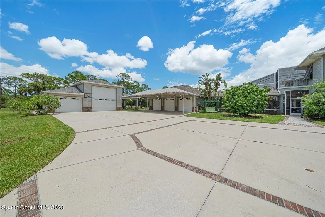 Photo of 4650 Rayburn Road