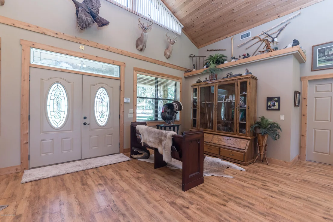 Photo of 805 Brush Lane