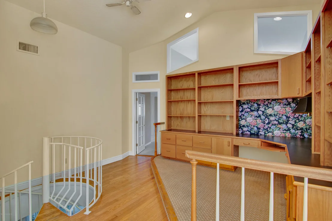 Photo of 3531 Samuel Place