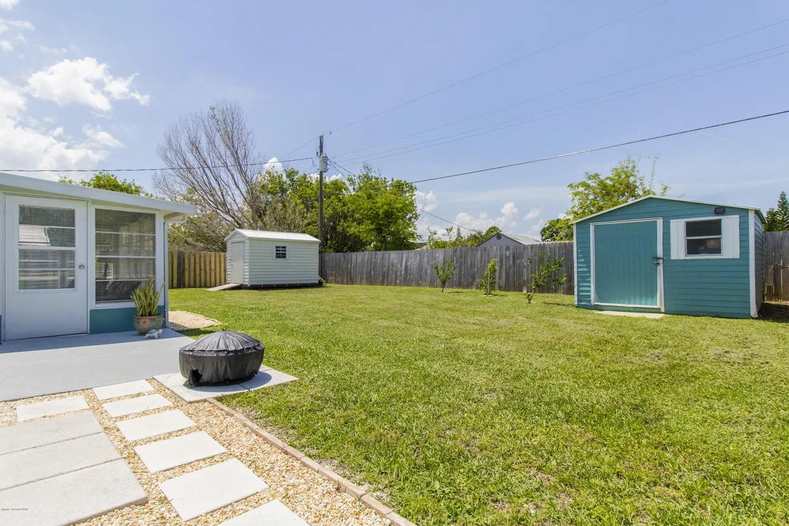 Photo of 2732 Locksley Road