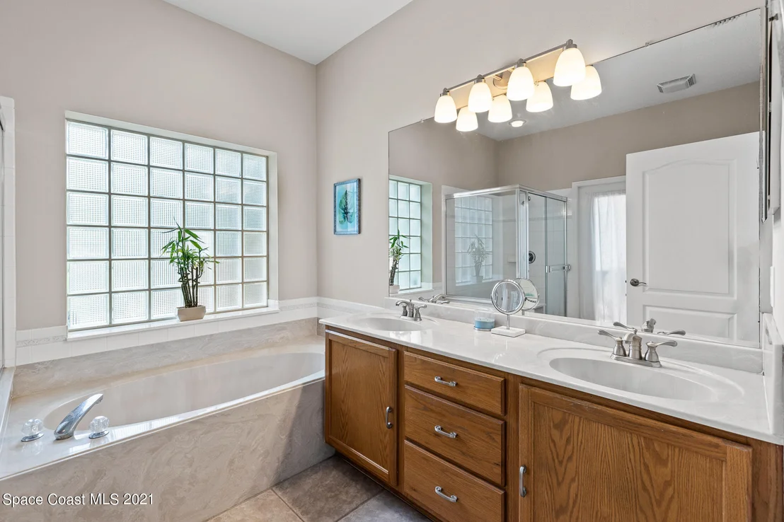 Photo of 912 Wimbledon Drive