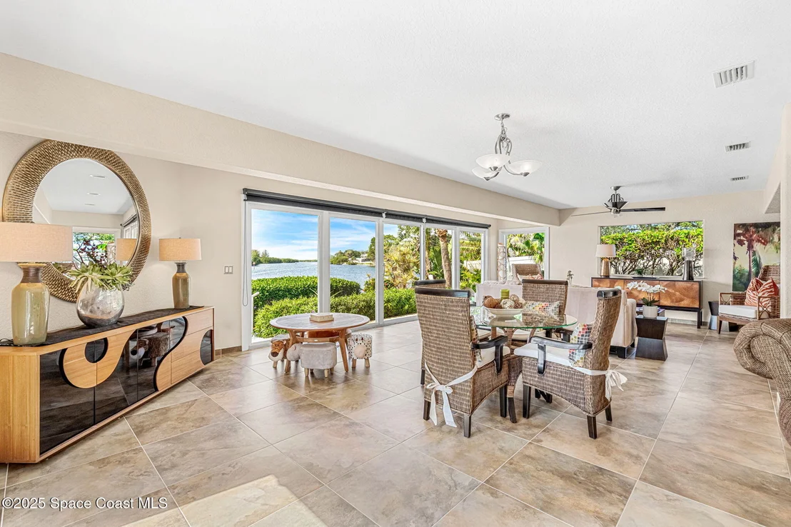 Photo of 561 Capri Road