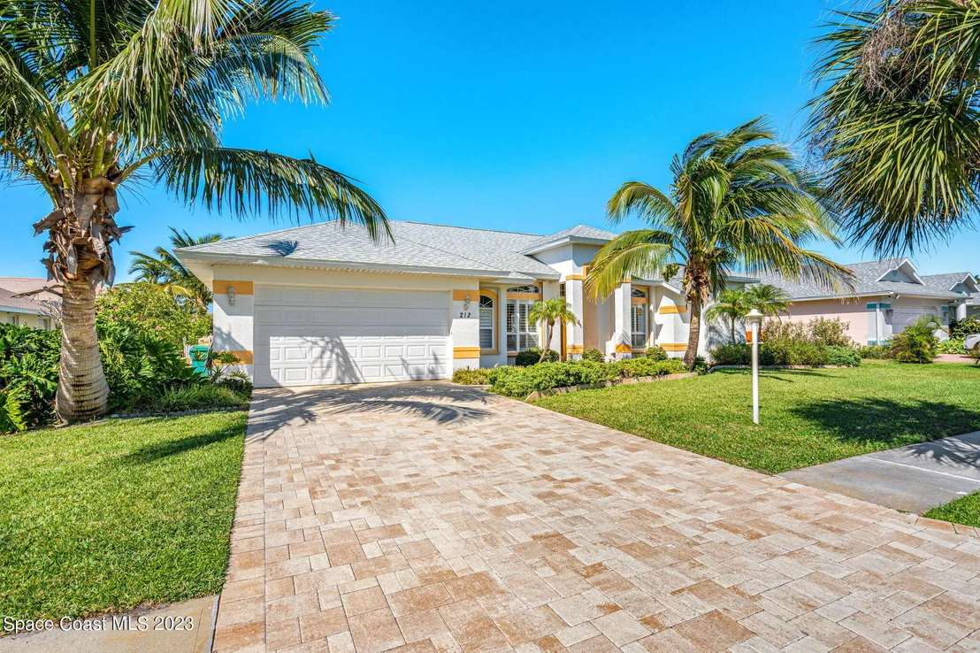 Photo of 212 Ivory Drive