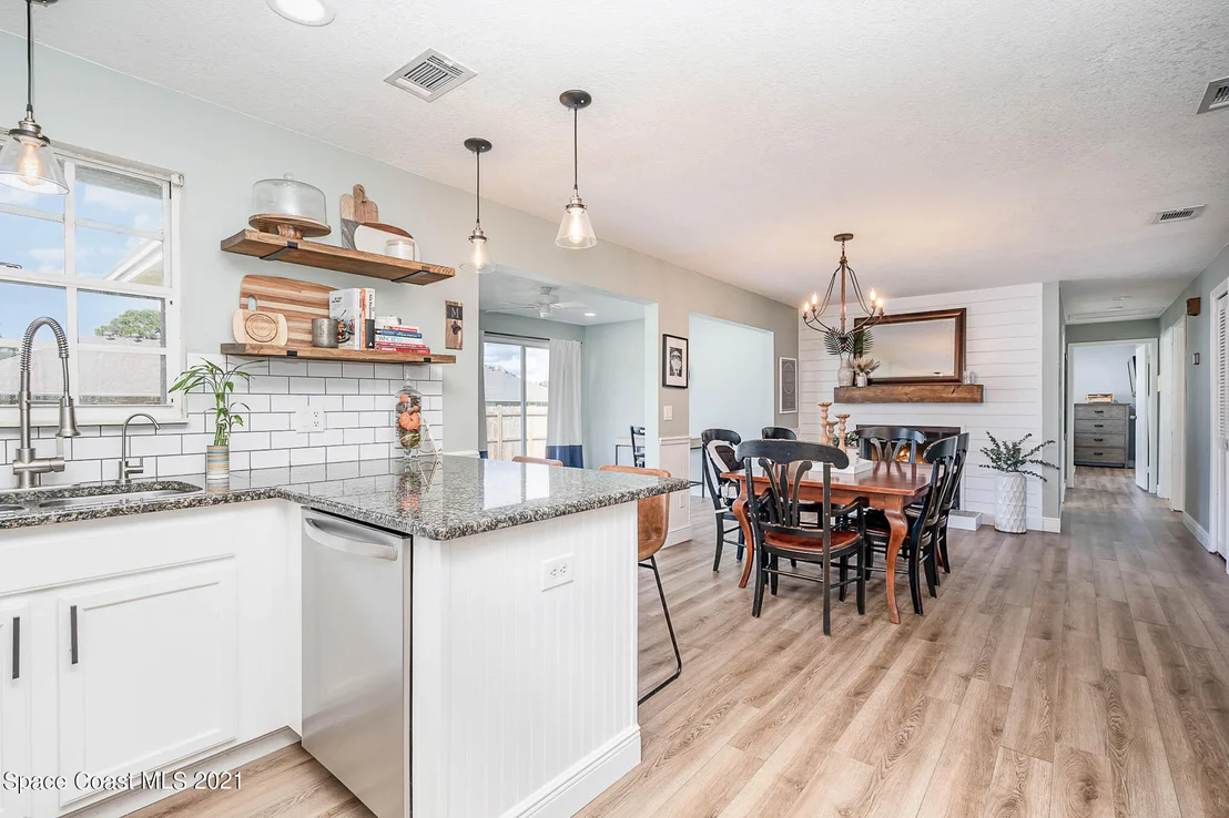 Photo of 815 Kara Circle