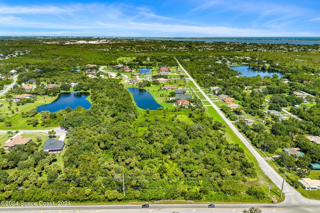 Photo of 1600 Corey Road