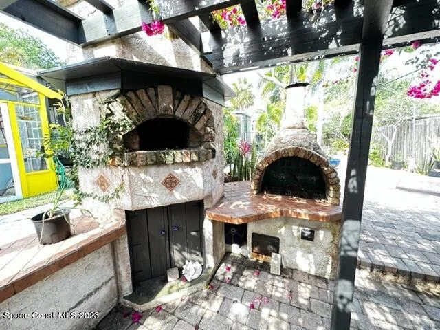 Photo of 44 Burlington Avenue