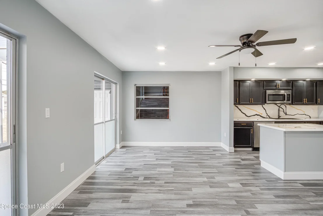 Photo of 660 Aloha Avenue