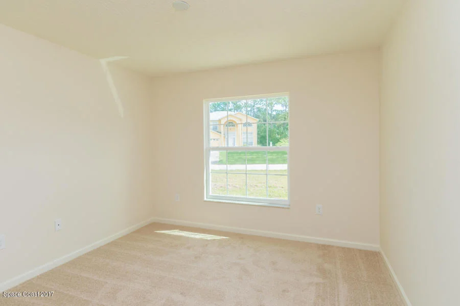 Photo of 5170 Holden Road
